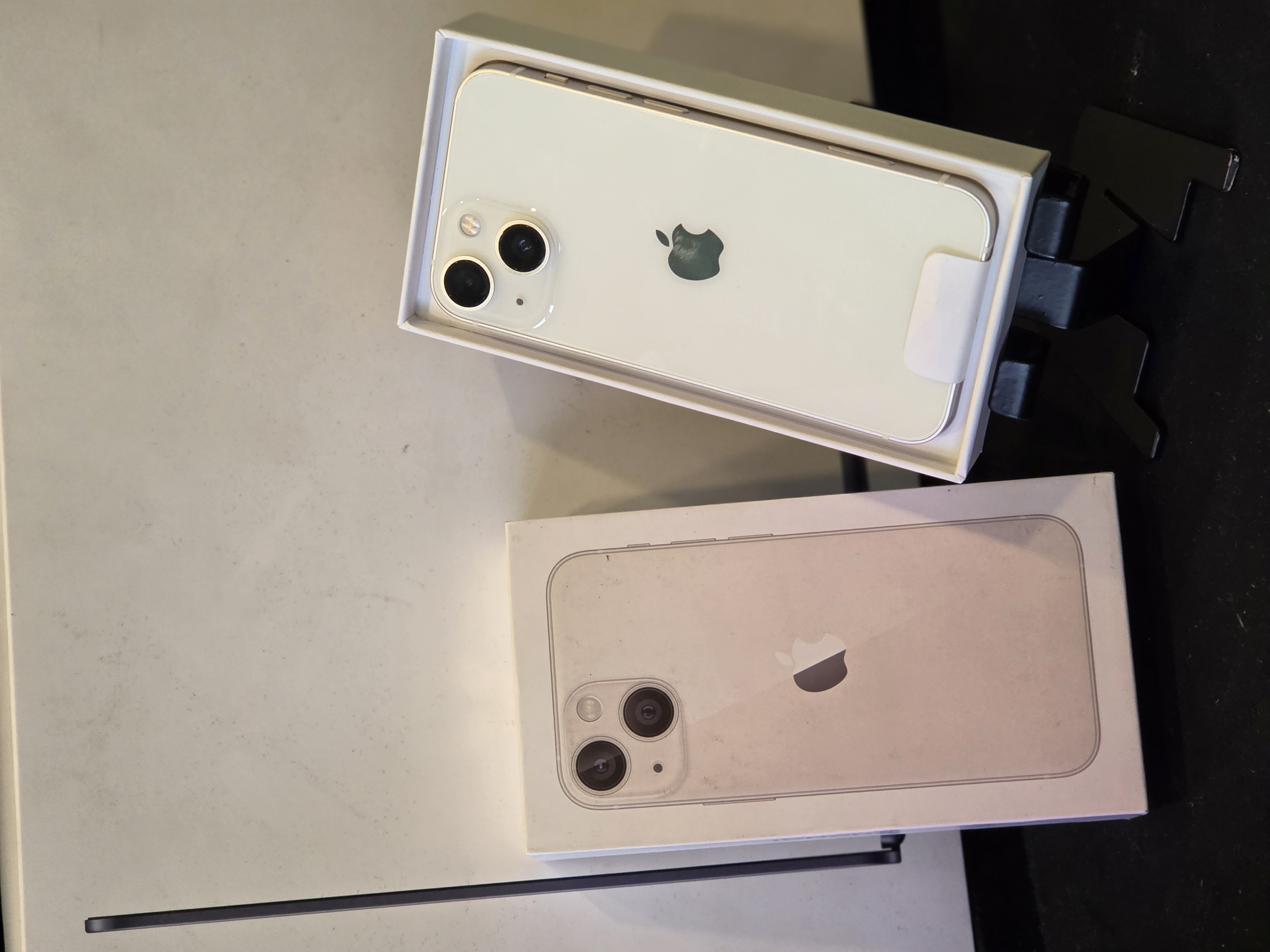 REFURBISHED 13 MINI 128 GB